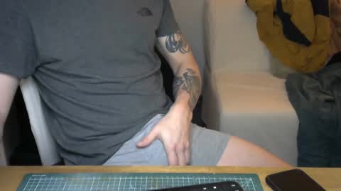 Snapshot of annecylake chatting on 01-08-25, 06:31 annecylake online show from 01-08-25, 06:31