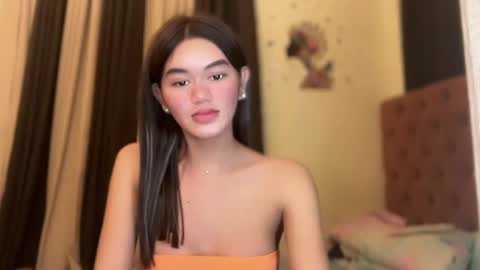 Snapshot of annedee_ chatting on 12-25-24, 05:16 Kim online show from 12-25-24, 05:16