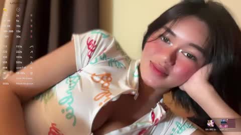 Snapshot of annedee_ chatting on 02-28-25, 07:25 Kim online show from 02-28-25, 07:25