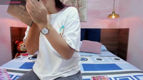 Anne online show from 02-20-25, 03:12