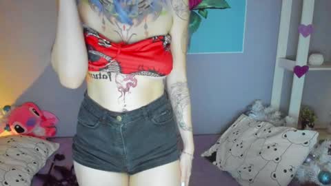 Snapshot of annetenet chatting on 12-21-24, 10:06 Annet online show from 12-21-24, 10:06