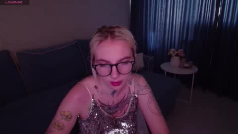 Snapshot of annetenet chatting on 10-02-25, 07:26 Annet online show from 10-02-25, 07:26