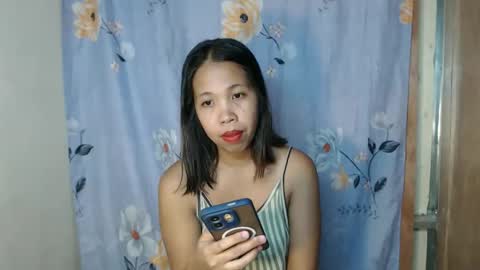 Snapshot of anney_slut chatting on 12-14-25, 02:50 anney online show from 12-14-25, 02:50