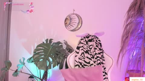 Angel online show from 11-16-25, 04:12