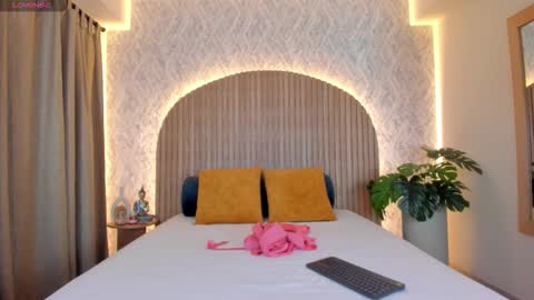 Snapshot of annhya chatting on 12-16-25, 01:21 Annhya online show from 12-16-25, 01:21