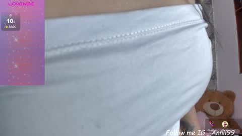 Anni online show from 04-21-26, 02:12