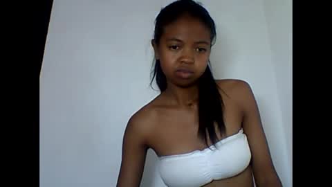 Snapshot of annica86 chatting on 06-04-26, 08:37 annica86 online show from 06-04-26, 08:37