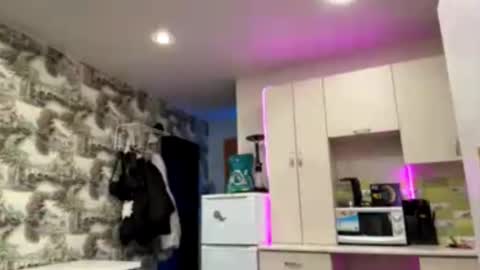 Annet online show from 02-11-26, 02:11