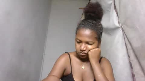 annick98 online show from 02-21-26, 04:57