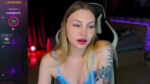 Snapshot of annie69kiss chatting on 09-23-25, 08:56 Annie online show from 09-23-25, 08:56