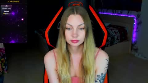Annie online show from 05-03-26, 09:43