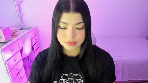 annie online show from 02-24-26, 03:59