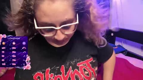 Snapshot of annie_bigboobs_ chatting on 09-08-25, 11:26 Ana Bolena independent model online show from 09-08-25, 11:26