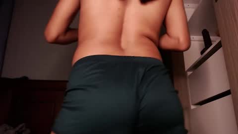 Snapshot of annie_darling_ chatting on 09-09-25, 05:51 A N G E L online show from 09-09-25, 05:51