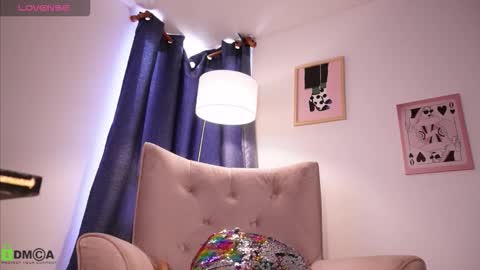 Annie online show from 02-09-26, 02:21