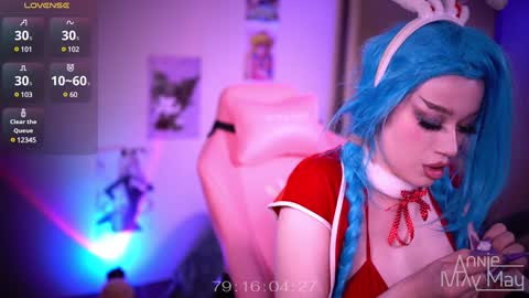 Annie May   online show from 12-22-24, 01:55