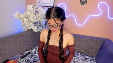 annie_noire online show from 05-21-26, 03:46