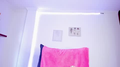 Annie online show from 04-08-26, 02:17