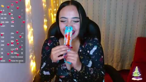 Snapshot of anniehh_ chatting on 12-28-24, 02:11   Annie  Independent model Hello all offline tokens are appreciated  thank you for your support.33 online show from 12-28-24, 02:11