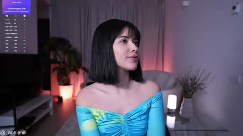 Snapshot of anniehillofficial_ chatting on 01-24-25, 08:11 anniehillofficial_ online show from 01-24-25, 08:11