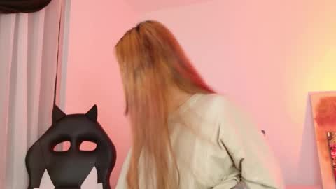 Annie online show from 02-28-26, 11:50