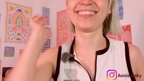 annietinky online show from 03-04-26, 02:50