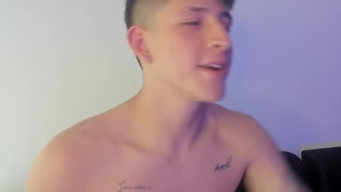 Annie  Alex online show from 02-04-25, 08:17