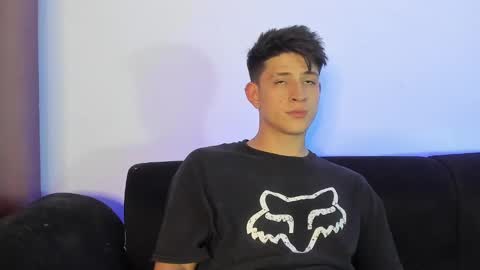 Annie  Alex online show from 03-01-25, 04:26