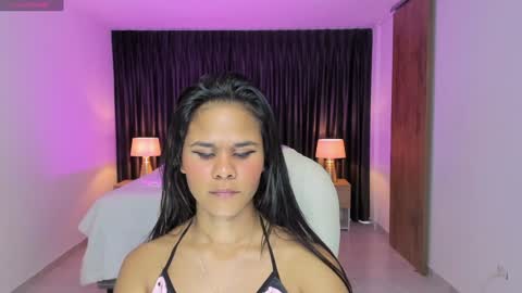 Anniiee online show from 02-08-25, 02:16