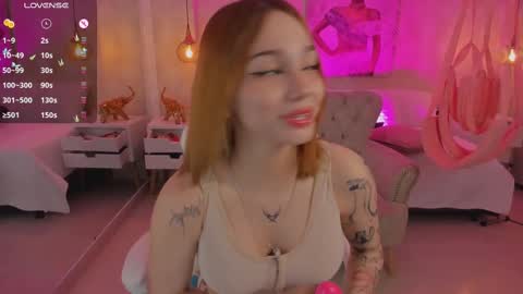 Snapshot of anniita_ chatting on 03-04-25, 06:26 VIVIANNA online show from 03-04-25, 06:26