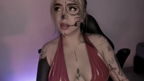 Annika online show from 10-30-25, 05:09