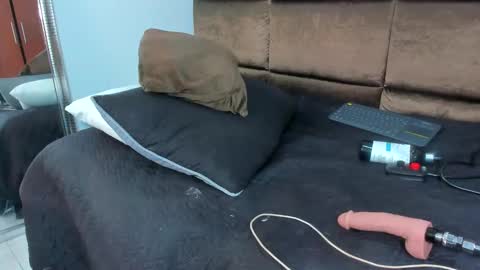 Snapshot of annita_01 chatting on 12-31-24, 02:36 Annita online show from 12-31-24, 02:36
