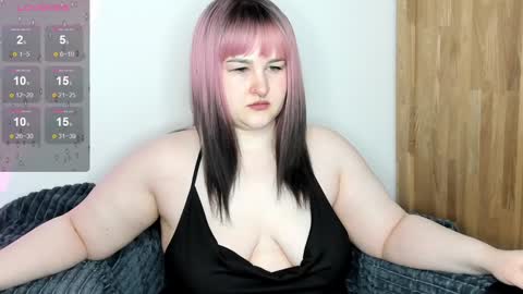 Snapshot of annnott chatting on 01-23-25, 10:01 Ann online show from 01-23-25, 10:01