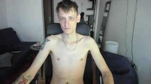    online show from 04-30-26, 11:38