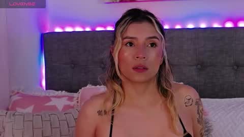 Antonella Lee online show from 02-15-26, 06:59