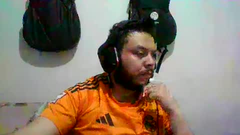 lion kennedy independent model moderator online show from 09-27-25, 02:16