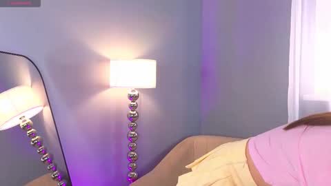 Annuetta online show from 03-06-26, 08:11