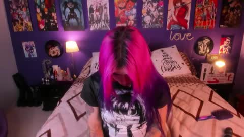      Paty     online show from 12-03-25, 11:47