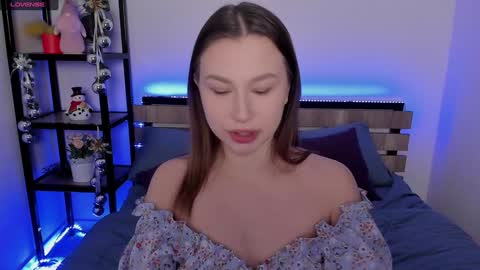 Snapshot of anny_limis chatting on 01-14-25, 01:15 Anna online show from 01-14-25, 01:15