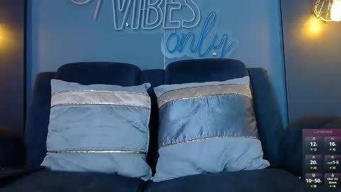anny_loves online show from 05-19-26, 05:30