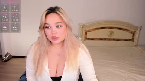 Snapshot of anny_marryanny_ chatting on 10-12-25, 03:22 Anna online show from 10-12-25, 03:22