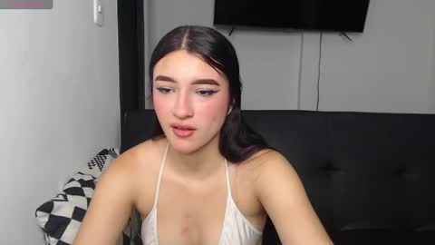 Anny online show from 10-20-25, 02:06