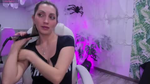 Anny online show from 10-02-25, 12:45