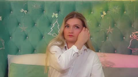 annyraii online show from 12-02-25, 06:30