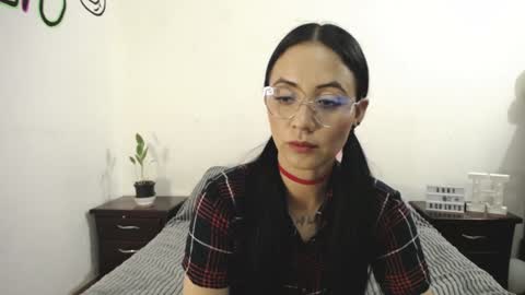 Anny online show from 01-24-25, 11:23