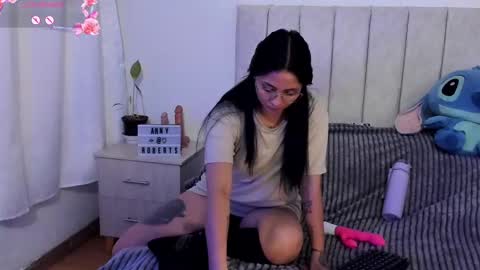 Anny online show from 10-27-25, 11:25