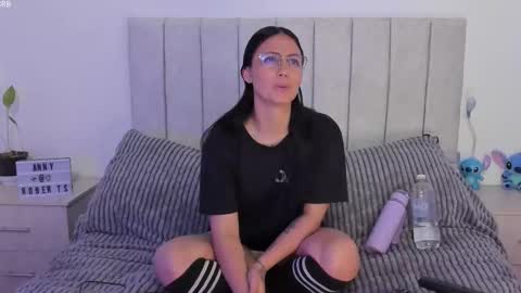 Anny online show from 11-05-25, 10:54