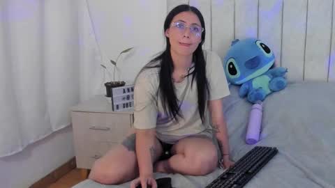 Anny online show from 12-16-25, 11:43