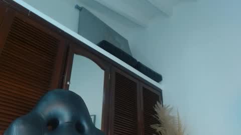 annyrusso online show from 03-10-26, 10:48