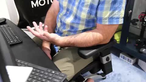 D online show from 10-15-25, 12:49